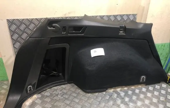 Subaru Legacy Trunk/boot lower side trim panel 