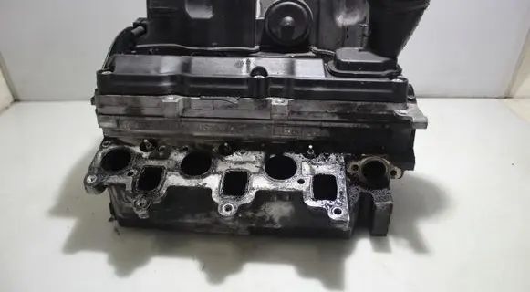 Skoda Roomster (5J) Engine head 