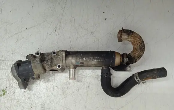 Peugeot 607 EGR valve cooler 4U3Q9Y493BJ