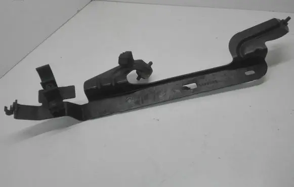 Audi Q7 4L Webasto auxiliary heater mount bracket 7L0819735B