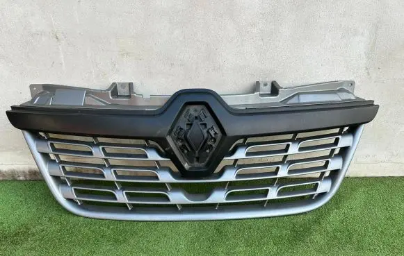Renault Master III Front grill 623102803R
