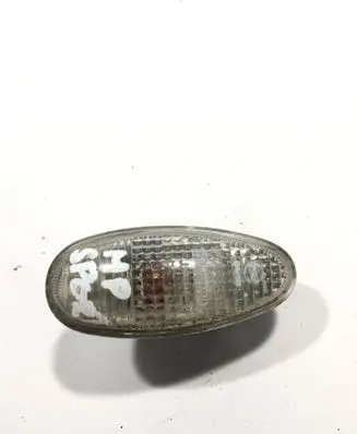 Mitsubishi Pajero Sport I Front fender indicator light 1132229 E130510
