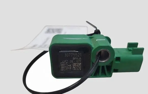 Volvo V50 Airbag deployment crash/impact sensor 30775521