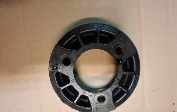 Nissan X-Trail T32 Water pump pulley 08123034219R