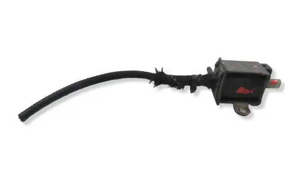 Volkswagen PASSAT B5 Turbo solenoid valve 026906263H