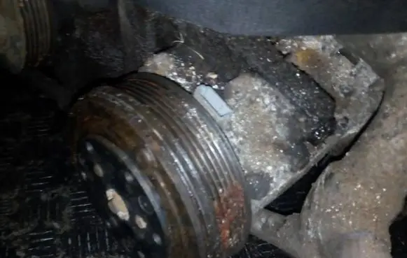 Ford Mondeo MK I Air conditioning (A/C) compressor (pump)