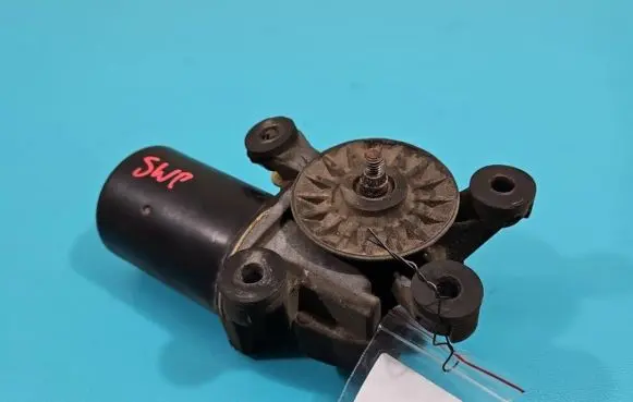 Toyota Corolla E110 Wiper motor 85110-02060 IMPRK1404205