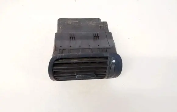 Audi A3 S3 8L Dash center air vent grill 8l0820901