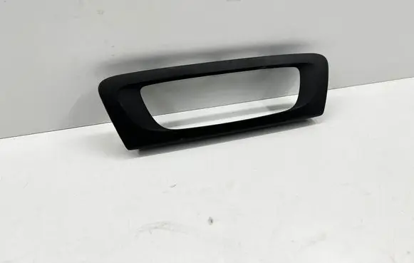 Renault Scenic III - Grand scenic III Radio/GPS head unit trim 281260004R