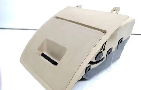 BMW 5 E60 E61 Glove box 7156225 51457156225