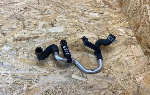 Audi A6 S6 C8 4K Engine coolant pipe/hose 4K0145931C