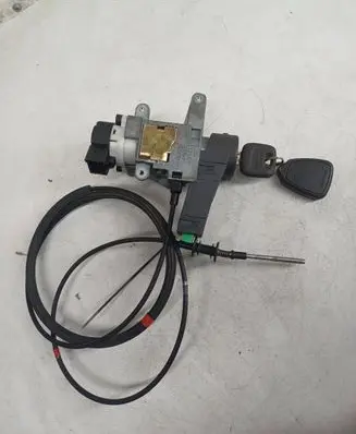 Volvo XC70 Ignition lock 8626324 16184 73760