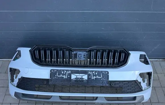 Skoda Kamiq Front bumper 658807221D