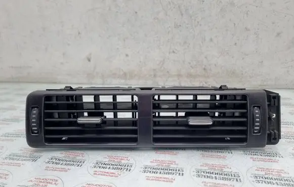 Audi A6 S6 C5 4B Dash center air vent grill 4B1820951