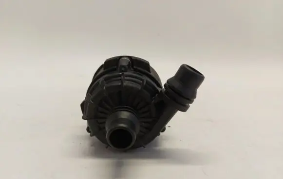 BMW X1 U11 Water pump 5A69E36-JLK01