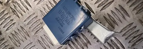 Toyota Yaris Verso Door control unit/module 8598052051