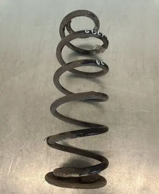 Volkswagen Golf VII Rear coil spring