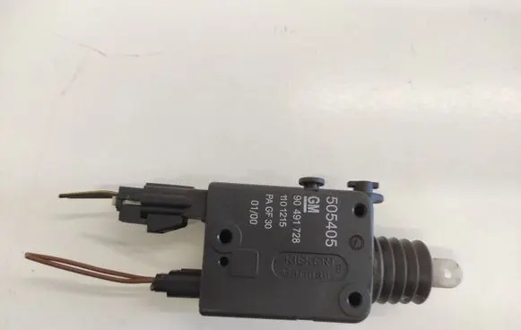 Opel Zafira A Central locking motor 90491728 1101215