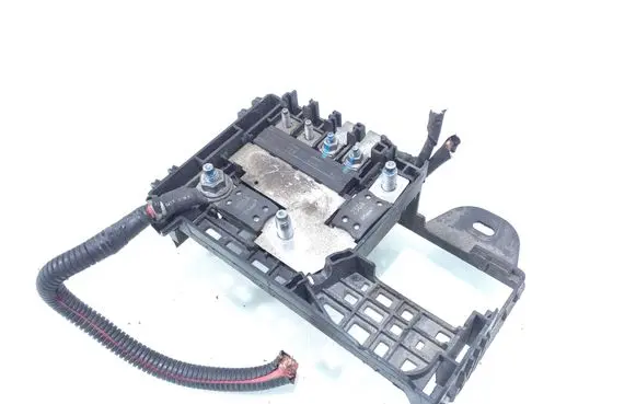 Chevrolet Orlando Fuse module 96964227