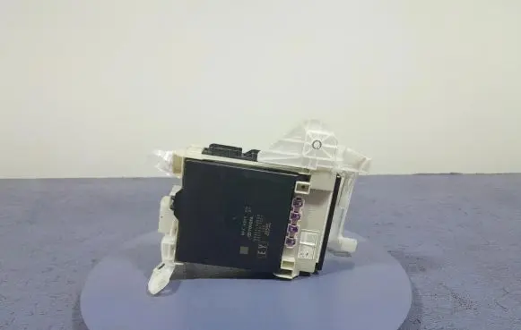 Toyota Camry VIII XV70 Other control units/modules 89221-33E20