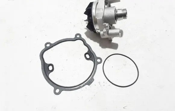Renault Master II Water pump 8201013780