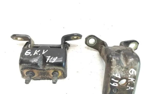 Nissan Pathfinder R51 Rear door hinge set GN0K
