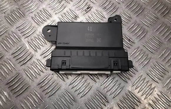 Lexus ES VII XZ10 Other control units/modules 8865033F40
