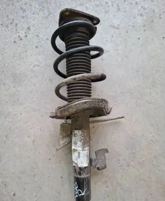Volvo V40 Front shock absorber/damper 3128096