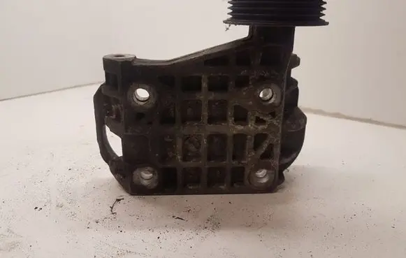 Audi Q7 4L Generator/alternator bracket 059903143Q
