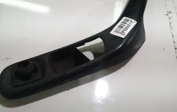 Volkswagen PASSAT B4 Other interior part 3A0867197D