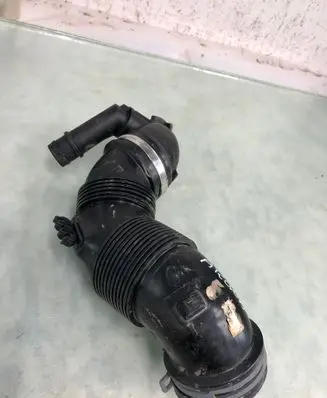 Seat Arona Air intake duct part 5q0129654