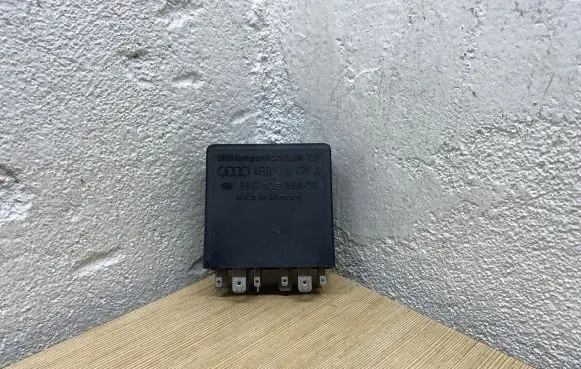 Audi A4 S4 B5 8D Other relay 4B0919471A 5KG00656805