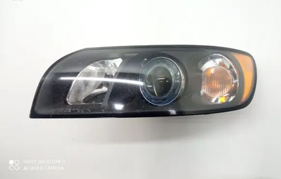 Volvo V50 Headlight/headlamp 30698873