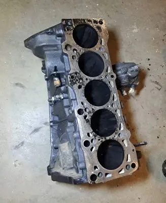 Volkswagen Transporter - Caravelle T4 Engine block 074103021 103011 042857