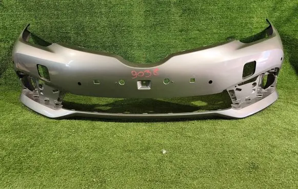 Toyota Auris E180 Front bumper 5211902K40
