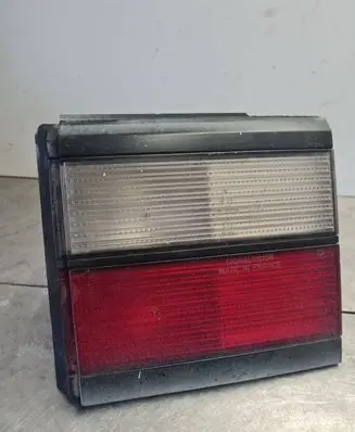 Volkswagen PASSAT B3 Tailgate rear/tail lights 333945108