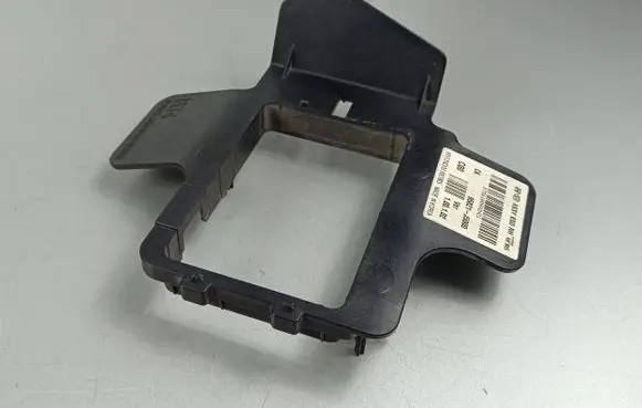 KIA Stinger Blind spot radar bracket 95821J5000