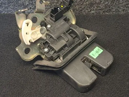 Audi Q5 SQ5 Tailgate/trunk/boot lock/catch/latch 8R0827505