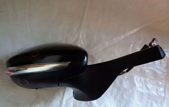 Citroen C3 Front door electric wing mirror KTVD