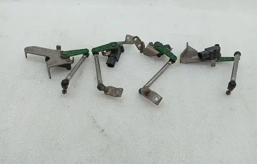 Lamborghini LP 610-4 Rear height level sensor lever 3C0907503