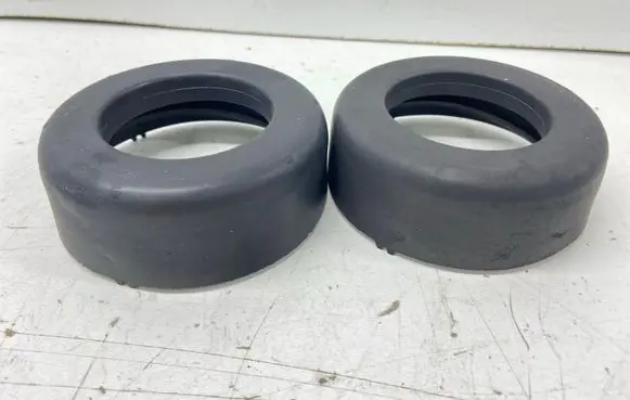 Mercedes-Benz 190 W201 Rear coil spring rubber mount 2013251044 A2013251044