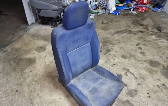 Front passenger seat