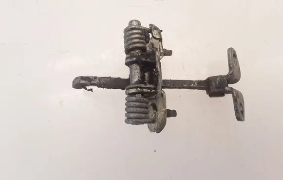 Citroen Xsara Picasso Front door check strap stopper