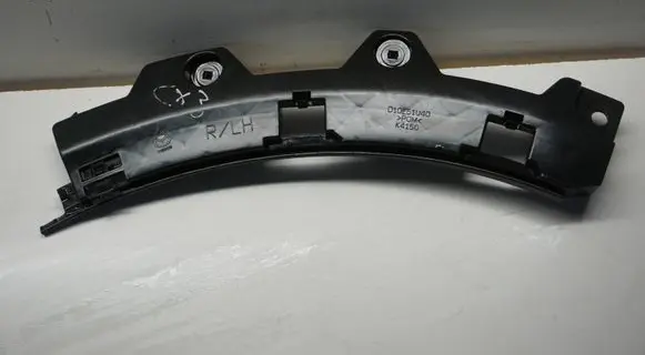 Mazda CX-3 Rear bumper mounting bracket D10E51U40
