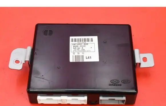 Hyundai ix35 Comfort/convenience module 954002Y412