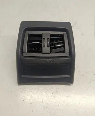 BMW 3 F30 F35 F31 Rear air vent grill 9207330 9218908