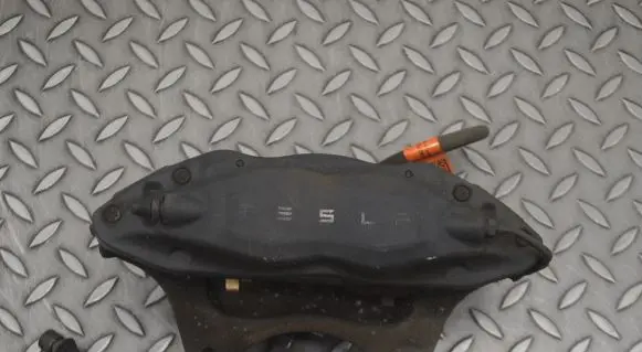 Tesla Model X Front brake caliper 102762100C