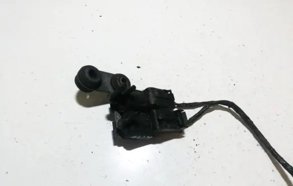 Mitsubishi Carisma Turbo solenoid valve k5t49682