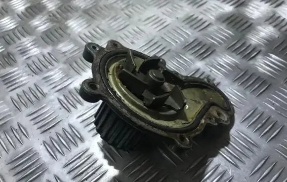 Chrysler Neon I Water pump 4667662 05111