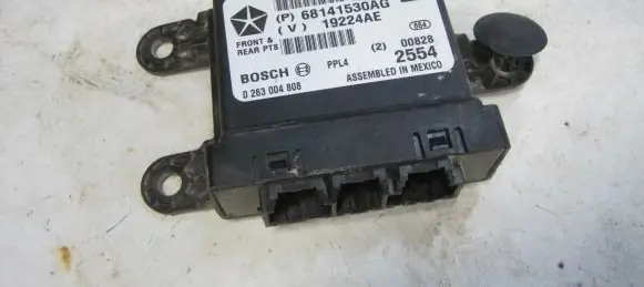 Jeep Grand Cherokee Parking PDC control unit/module P68141530AG